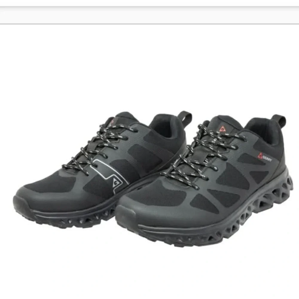 Gerry Mens Sneakers Speed Trail Black Shoe New In Box size 9.5